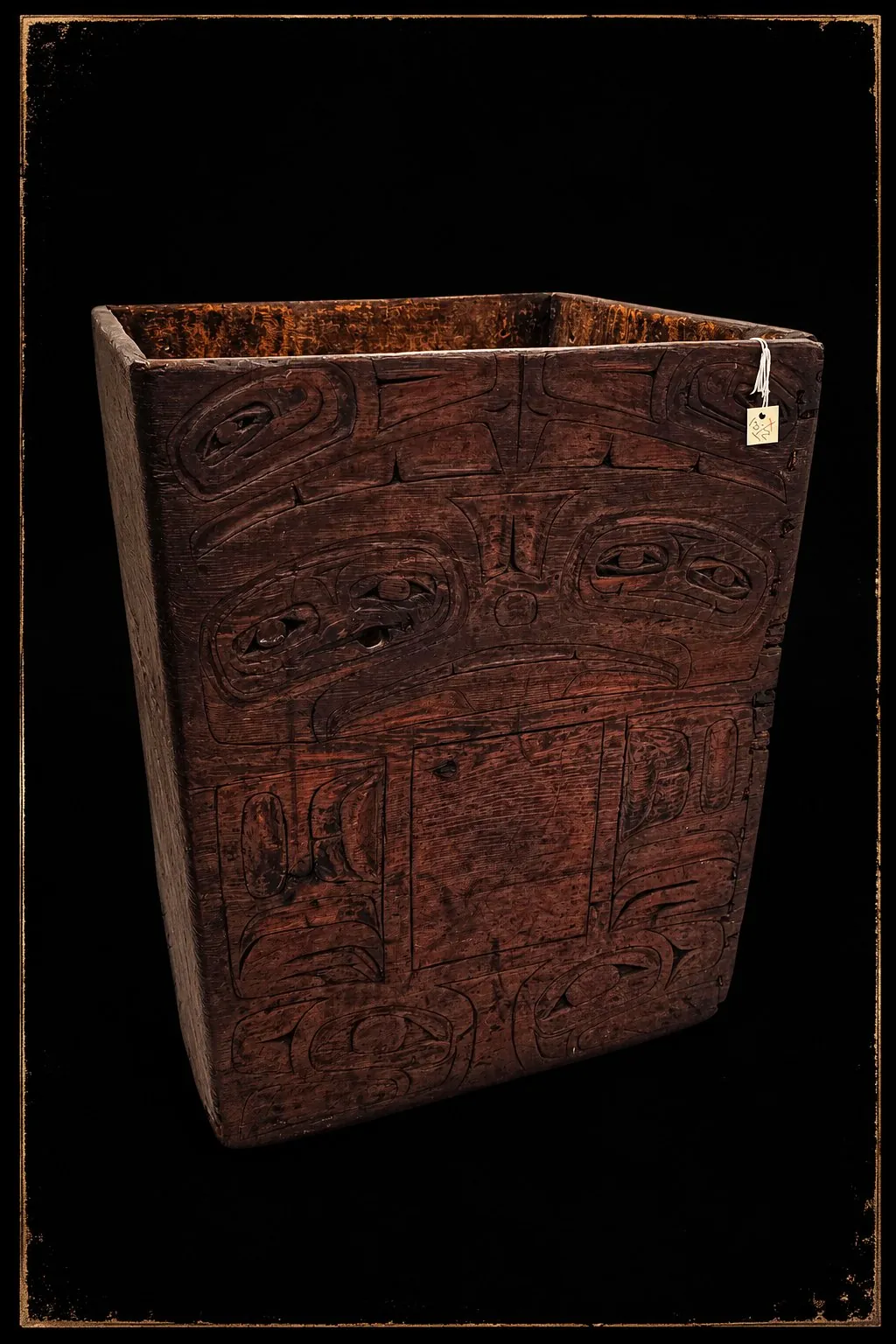 Bentwood box — Burke Museum collection, pre-contact